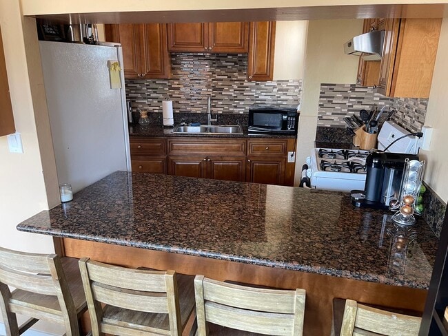507 E Balboa Blvd in Newport Beach, CA - Building Photo - Building Photo