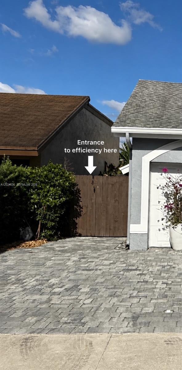 property at 531 SW 89th Ct