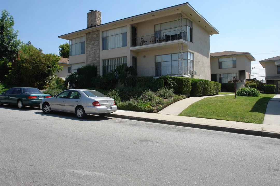 1664 Amberwood Dr in South Pasadena, CA - Building Photo