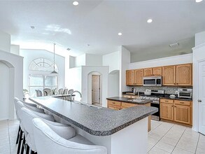 7107 Colonial Lake Dr in Riverview, FL - Building Photo - Building Photo