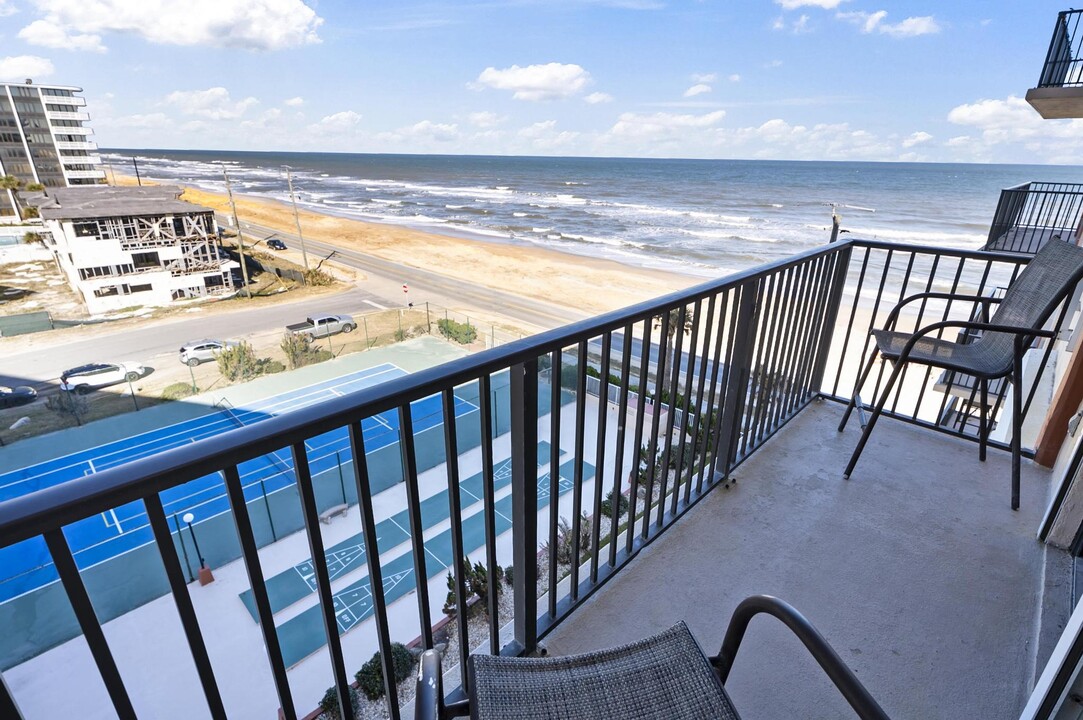 3600 S Ocean Shore Blvd, Unit Ocean View Condo in Flagler Beach, FL - Building Photo