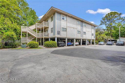 property at 104 Cordillo Pkwy