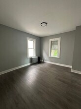 1035 Morris St in Roselle, NJ - Building Photo - Building Photo