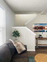 5929 S Boddington Ln in Boise, ID - Foto de edificio - Building Photo