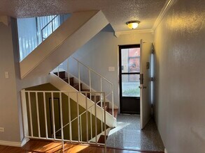 6468 E Bates Ave in Denver, CO - Building Photo - Building Photo