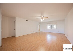 5807 W Acoma Dr in Glendale, AZ - Building Photo - Building Photo