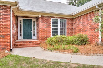 952 Hunting Horn Wy in Evans, GA - Building Photo - Building Photo