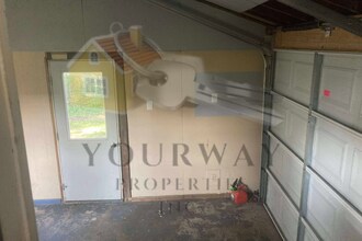 883 Brown Rd in Irondequoit, NY - Building Photo - Building Photo