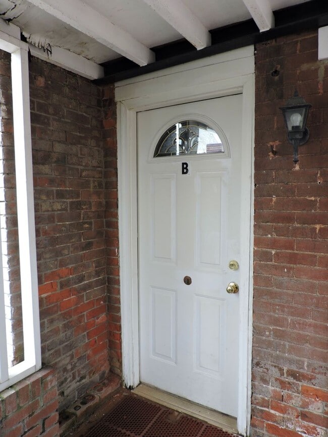127 Calhoun St in Cincinnati, OH - Building Photo - Building Photo