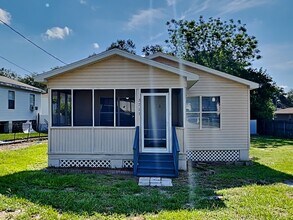 3711 N 57th St in Tampa, FL - Building Photo - Building Photo