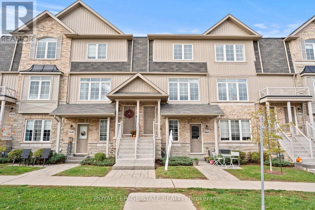 5044 Serena Dr in Lincoln, ON - Building Photo