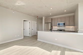 4610 N Broadway in Chicago, IL - Building Photo - Building Photo