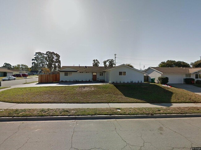 property at 1298 Roxy Ave