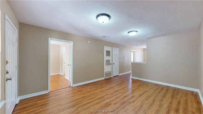 805 San Pedro Dr in College Station, TX - Building Photo - Building Photo