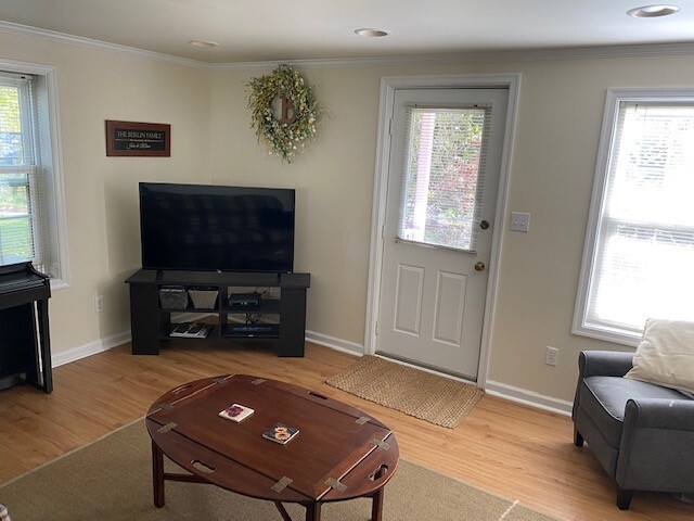 1620 Rugby Ave, Unit B in Charlottesville, VA - Building Photo - Building Photo