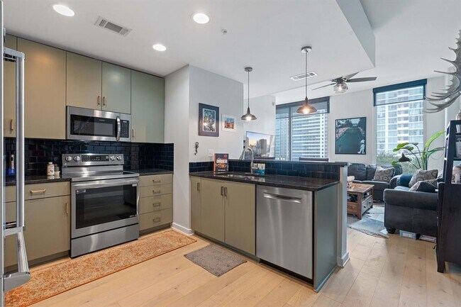 property at 360 Nueces St