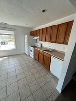 320 Garfield St in Kittanning, PA - Building Photo