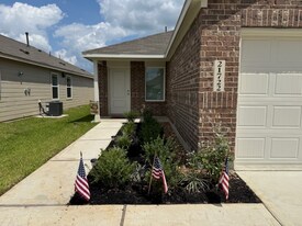 21722 Cottonwood Mdws Trl in Waller, TX - Building Photo
