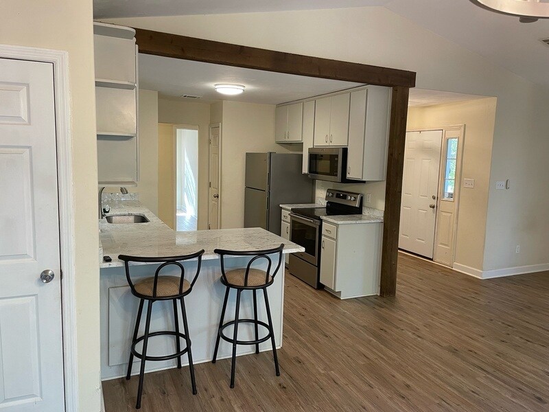 1901 Faulk Dr in Tallahassee, FL - Building Photo