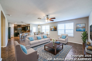 13827 Sonora Valley in San Antonio, TX - Foto de edificio - Building Photo