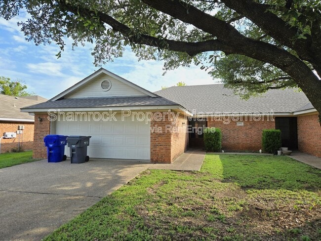 property at 10161 Valencia Dr