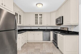 23085 Aqua View in Boca Raton, FL - Building Photo