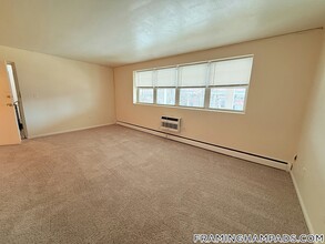 547 Worcester Rd in Framingham, MA - Building Photo - Building Photo