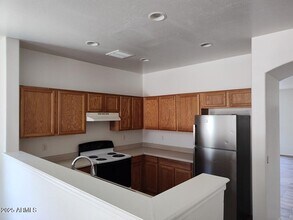 44224 W Cydnee Dr in Maricopa, AZ - Building Photo - Building Photo