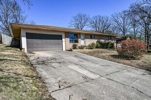 1331 Starfield Rd in North Little Rock, AR - Building Photo