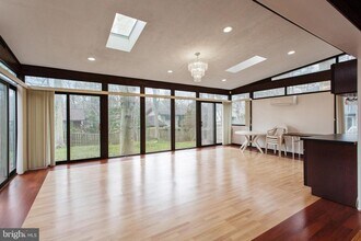 7036 Buxton Terrace in Bethesda, MD - Building Photo - Building Photo