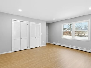 38 Dalton Pl in Edison, NJ - Building Photo - Building Photo