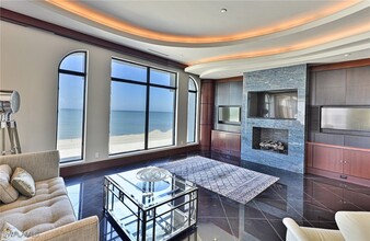 110 Guadeloupe Ln in Bonita Springs, FL - Building Photo - Building Photo