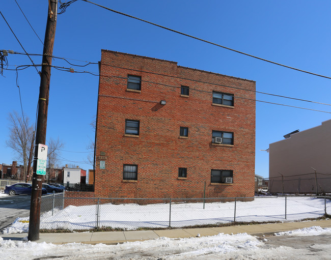 1835 Central Pl NE in Washington, DC - Building Photo - Building Photo