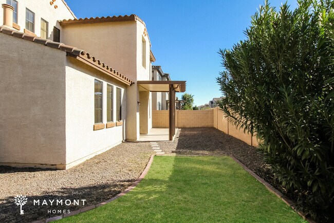 2359 W Jake Haven in Phoenix, AZ - Foto de edificio - Building Photo