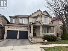 543 Bridgeview Rd in Oakville, ON - Building Photo