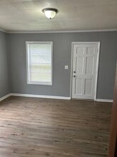 2608 Huntsville St NW in Huntsville, AL - Foto de edificio - Building Photo