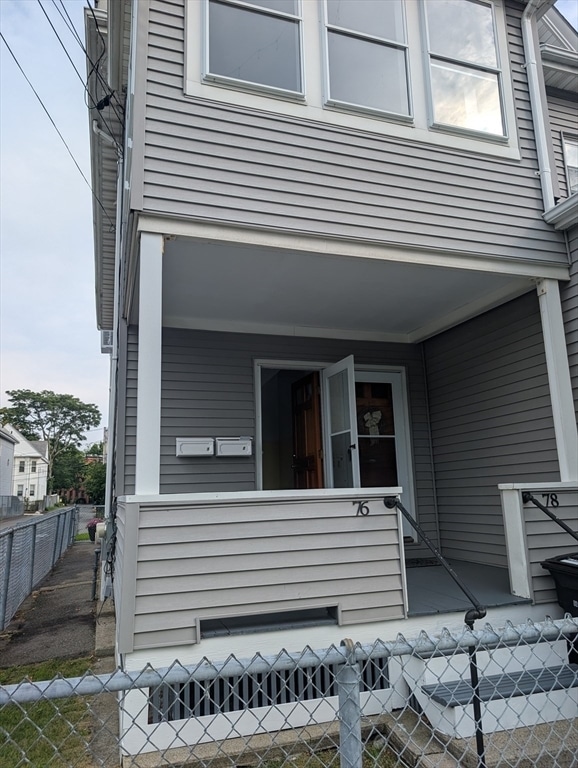 76 Cameron Ave, Unit 3