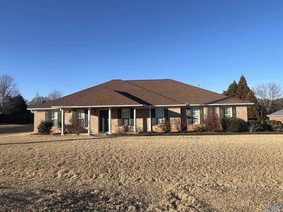 107 Stadia Cir in Harvest, AL - Building Photo