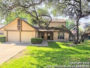 8706 Collingwood in Universal City, TX - Building Photo