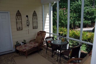 125 Denham Square in Peachtree City, GA - Building Photo - Building Photo