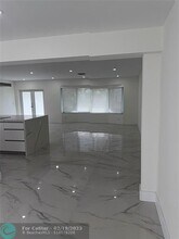 5101 Grant St in Hollywood, FL - Building Photo - Building Photo