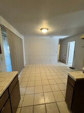 9131 Port Hudson Dr in San Antonio, TX - Foto de edificio - Building Photo