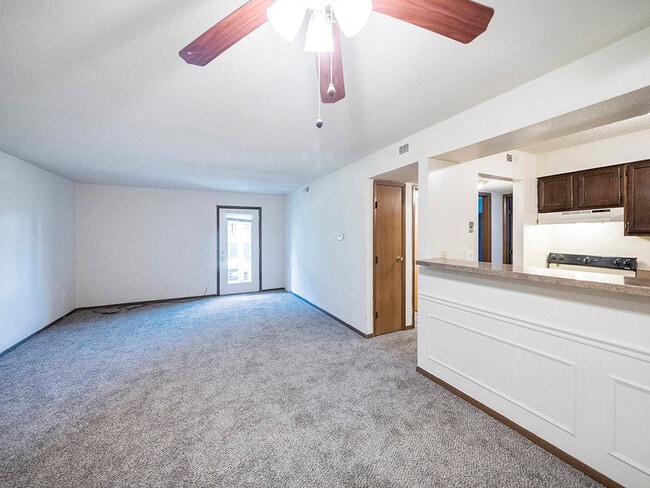 Bavarian Woods Apartments in Middletown, OH - Foto de edificio - Building Photo