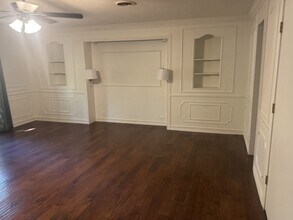 2962 Mockingbird Ln in Huntsville, TX - Building Photo - Building Photo