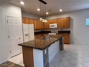 68 El Rio Ct in Henderson, NV - Building Photo - Building Photo