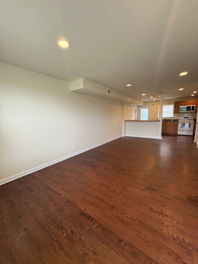 property at 1433 Townway