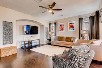 9517 Hunter Ln in Austin, TX - Building Photo - Building Photo