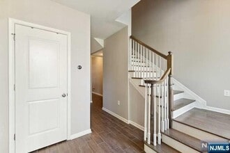 26 Roosevelt Dr in Wood Ridge, NJ - Building Photo - Building Photo