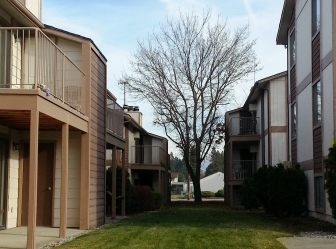 Amberwood Club Apartments in Spokane, WA - Building Photo