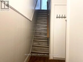 321 Caledonia Rd in Toronto, ON - Building Photo - Building Photo